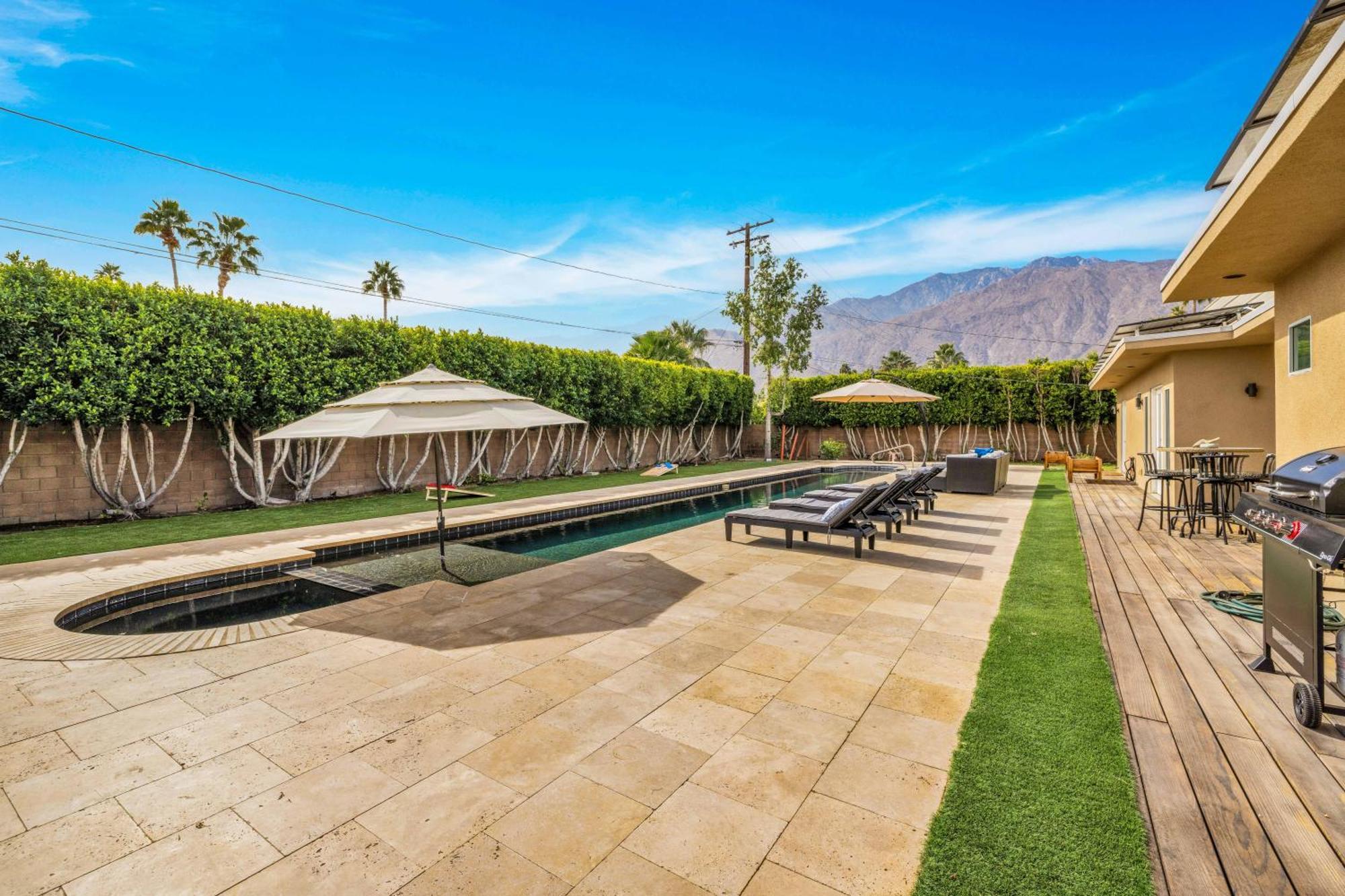 Mid-Century Elegance & Fun In Tahquitz River Estates Palm Springs Exterior photo