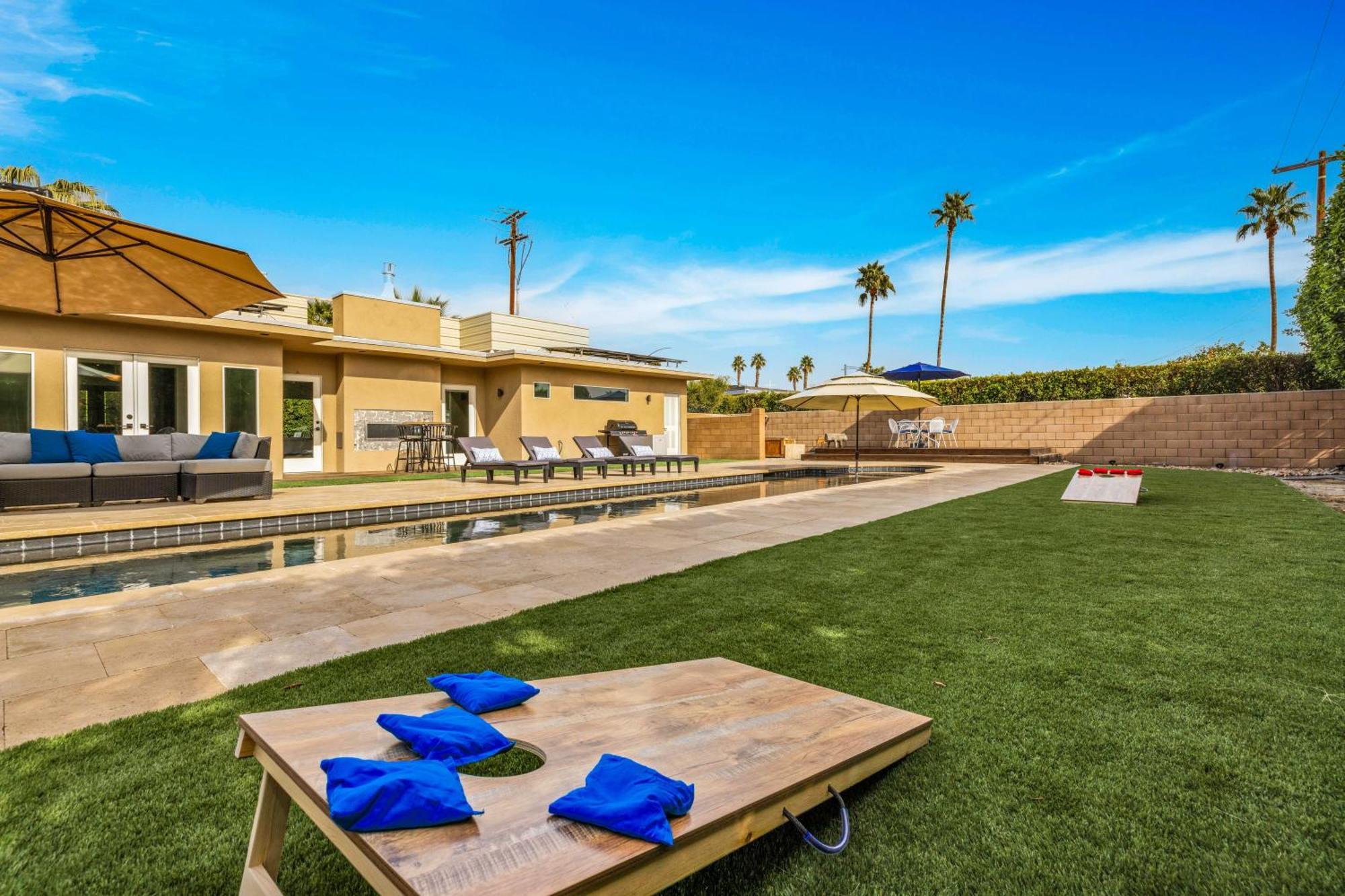 Mid-Century Elegance & Fun In Tahquitz River Estates Palm Springs Exterior photo