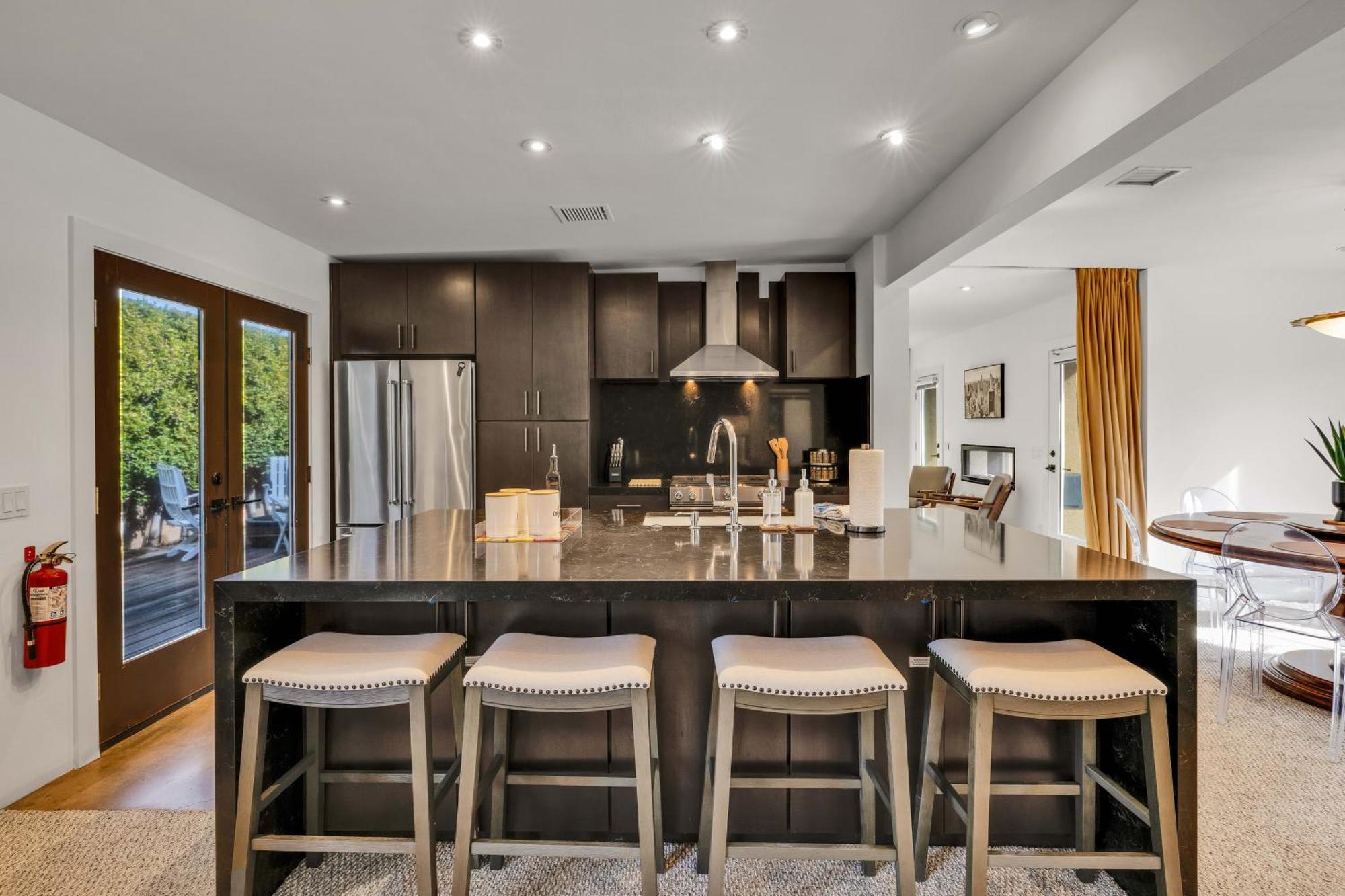 Mid-Century Elegance & Fun In Tahquitz River Estates Palm Springs Exterior photo