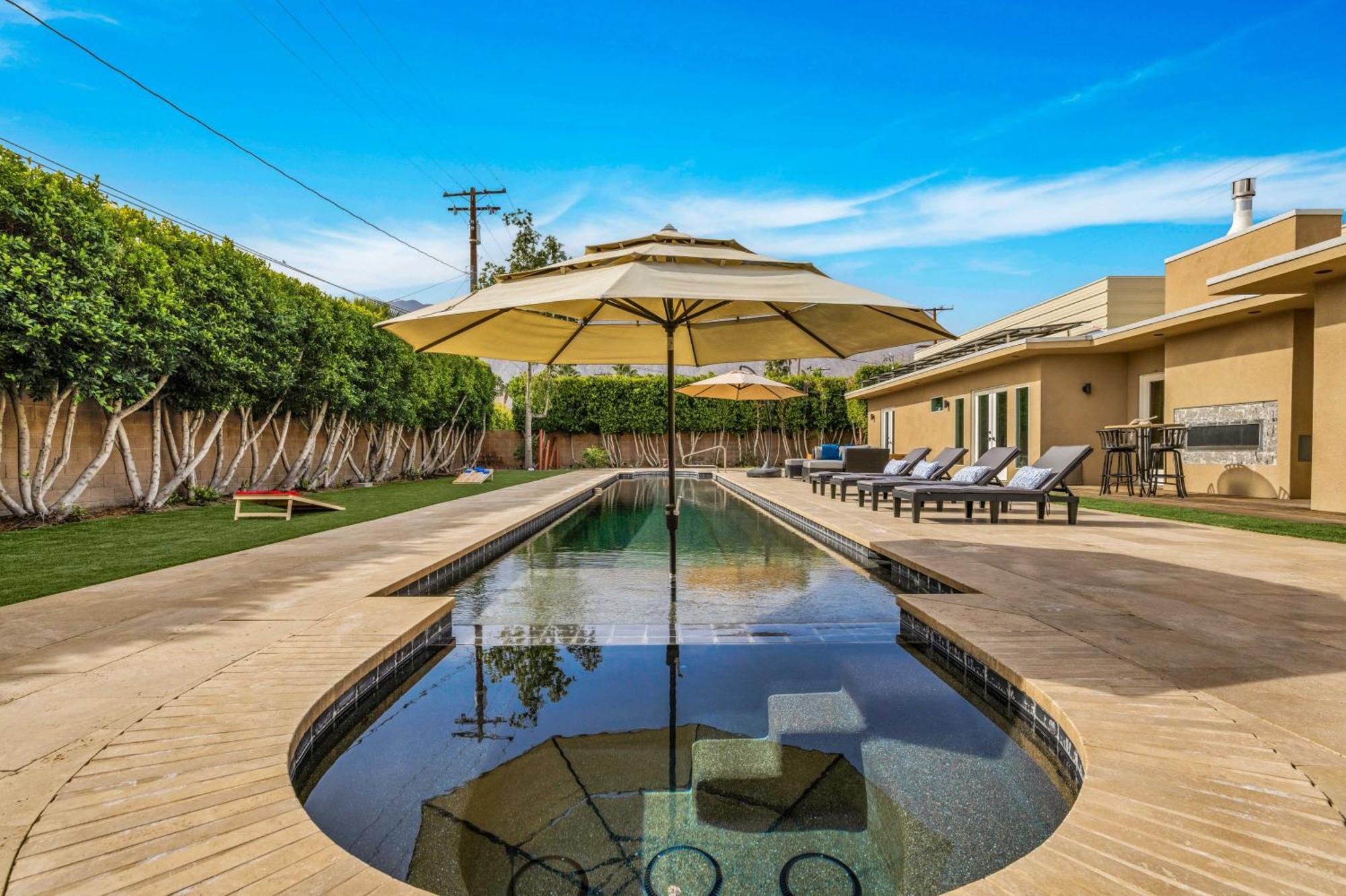Mid-Century Elegance & Fun In Tahquitz River Estates Palm Springs Exterior photo